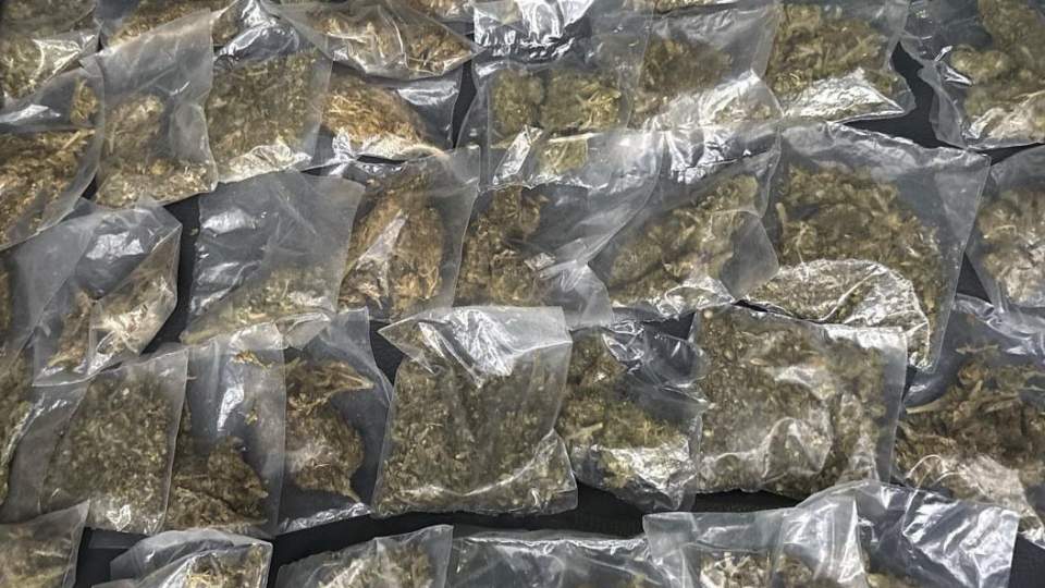 Detienen Gobierno de Sonora a tres personas con arma y narcótico en Cajeme